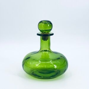 Vintage 8” Emerald Green Glass Liquor Decanter Bar Decor